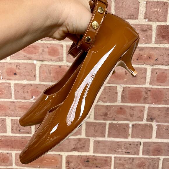 Burberry Brown Patent Leather Dill Kitten Heel Ankle Cuff Pumps Heels 38 Satin - Picture 10 of 14